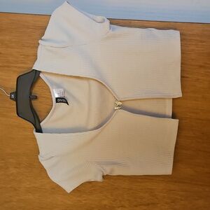 H&M white top with butterfly clasp